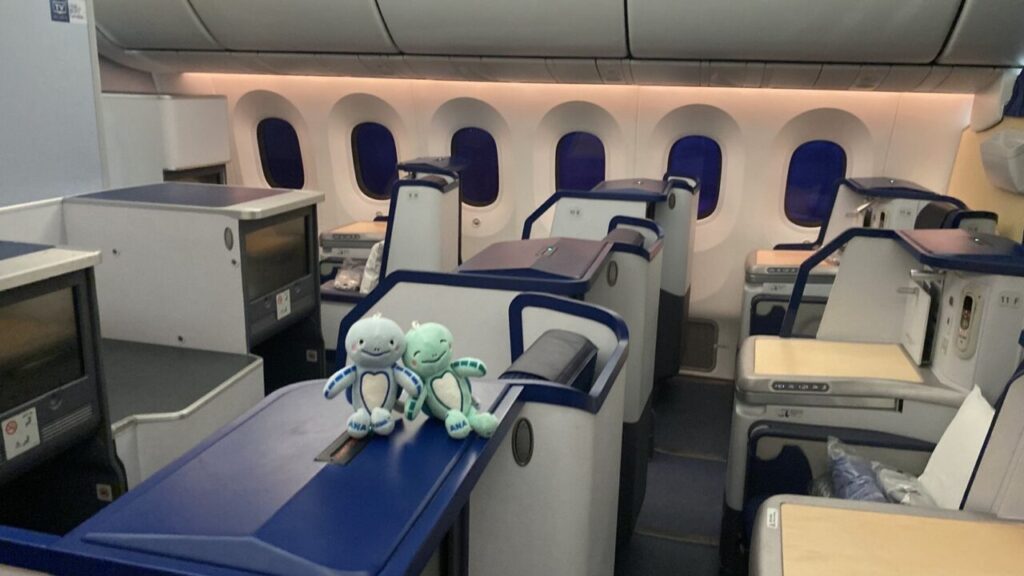 ANA BUSINESS STAGGEREDのシート配置