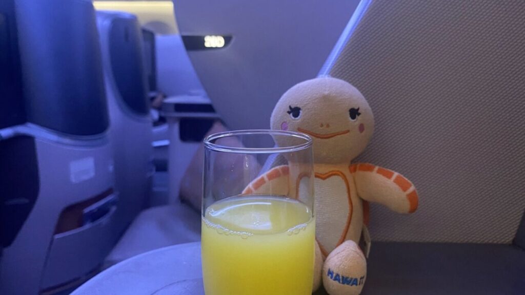 シンガポール航空ビジネスクラスのウェルカムドリンク