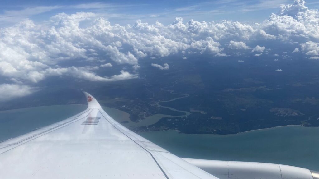 シンガポールチャンギ国際空港への着陸にむけたファイナル上