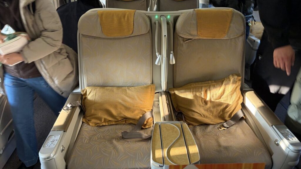 アシアナ航空国内線A330のビジネスクラスシート