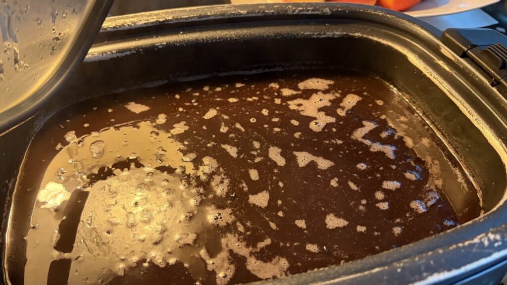 台北桃園空港のシルバークリスラウンジの紫米紅豆湯